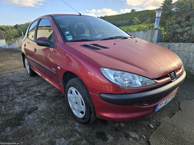 Peugeot 206 1.3