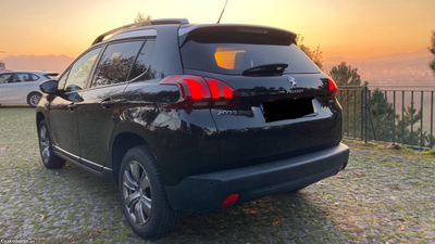 Peugeot 2008 ALLURE