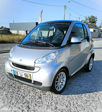 Smart ForTwo Coupé 1.0 mhd Passion 71