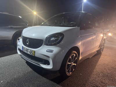 Smart ForFour 0.9 Edition 1 90 Aut.