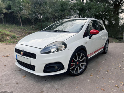 Abarth  Grande Punto 1.4T-jet 16v