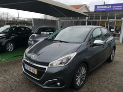 Peugeot 208 1.6 BlueHDi Style