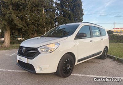 Dacia Lodgy SCe 100 Access