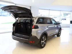 Peugeot 5008 1.5 BlueHDi Allure