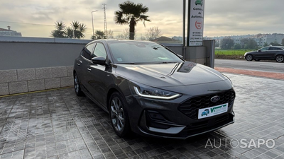 Ford Focus 1.0 EcoBoost MHEV ST-Line de 2024