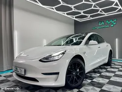 Tesla Model 3 Long-Range Dual Motor AWD