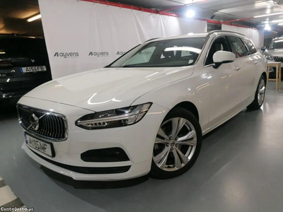 Volvo V90 2.0 B4 Momentum Plus Geartronic