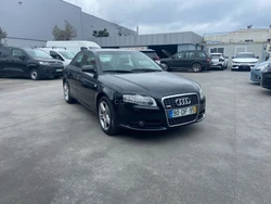 Audi A4 2.0 TDi S-line