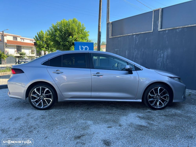 Toyota Corolla SD 1.8 Hybrid Luxury