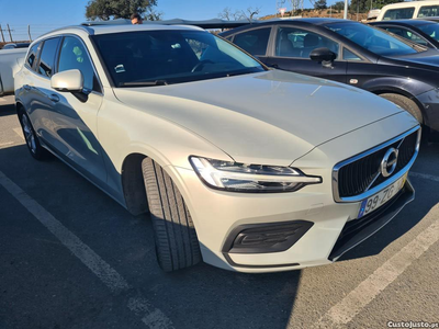 Volvo V60 2.0 D4 190cv Momentum Plus