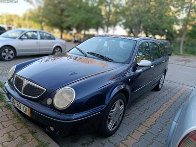 Lancia Lybra JTD