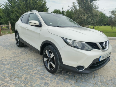 Nissan Qashqai 1.5 DCI Tekna