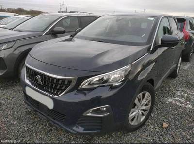 Peugeot 3008 PureTech 130 Stop & Start GPF EAT8 Active Business-Pack