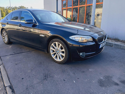 BMW 520 Carro