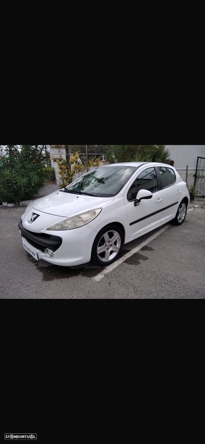 Peugeot 207 1.4 HDi SE Sportium