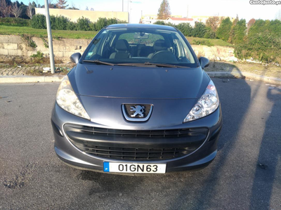 Peugeot 207 1.4 Open Gasolina