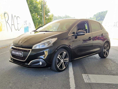 Peugeot 208 Puretech Turbo GT line