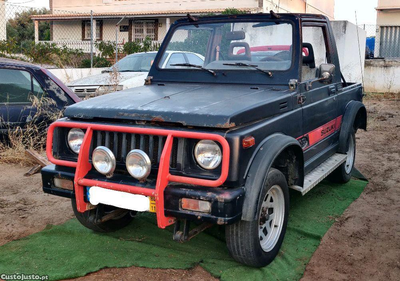 Suzuki SJ 410 Santana Samurai