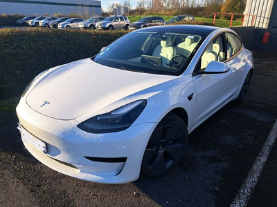 Tesla Model 3 STANDARD PLUS RWD