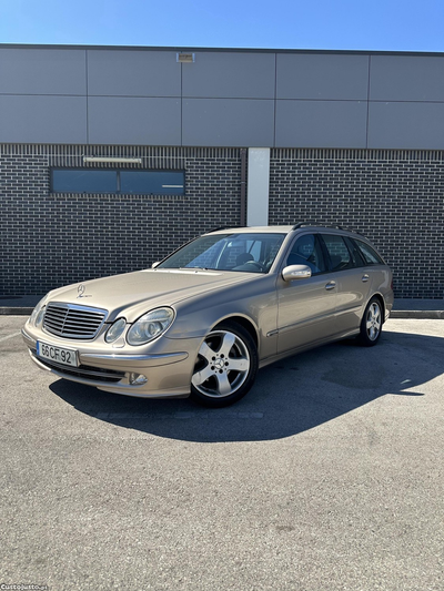 Mercedes-Benz E 220 Avantgarde