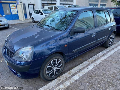 Renault Clio 1.5 DCI 5P A/C