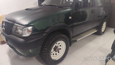 Nissan Terrano II 2.7 SLX Longo de 2000