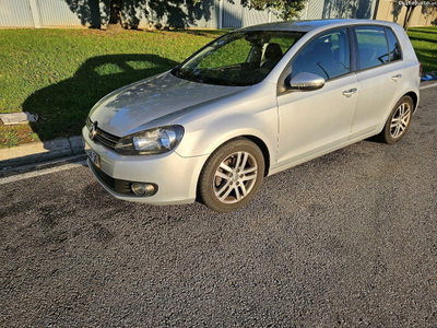 VW Golf 2.0 Tdi 110cv Nacional