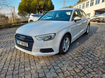 Audi A3 Limousine 30 1.6 Tdi