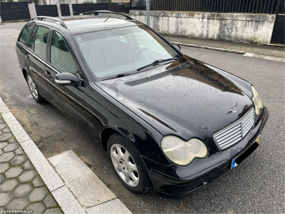 Mercedes-Benz C 220 CDi Automática