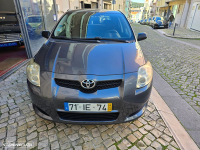 Toyota Auris 1.33 VVT-i Sol