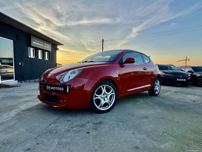 Alfa Romeo Mito Alfa Romeu Mito 1.6 Distincitiv