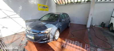 Opel Astra Sports Tourer