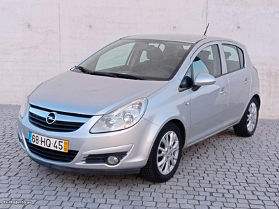 Opel Corsa 5 Lugares