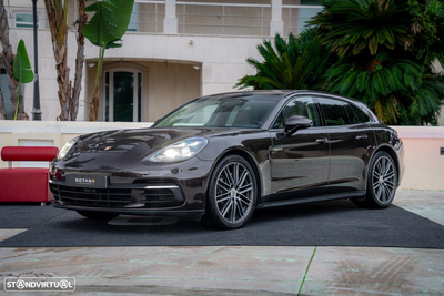 Porsche Panamera Sport Turismo 4 E-Hybrid