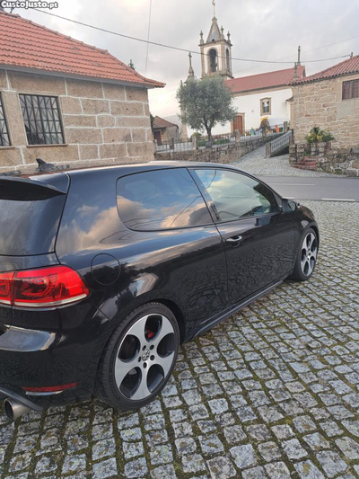 VW Golf Gti 2.0 tsi