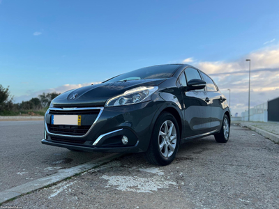 Peugeot 208 1.2 VTI