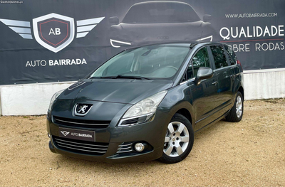 Peugeot 5008 1.6 e-HDi 7L Allure J17 CMP6