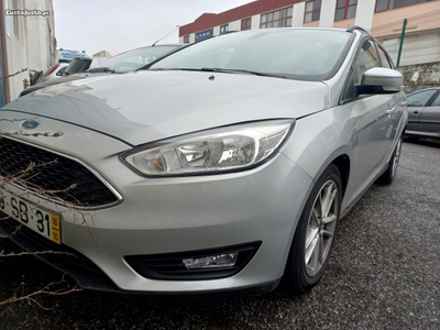 Ford Focus 1.5 Tdci Conect 6 velocidades