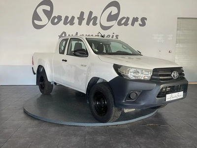 Toyota Hilux 2.4 D-4D 2WD CD