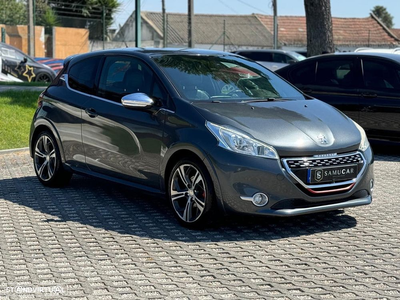 Peugeot 208 GTI 200 THP