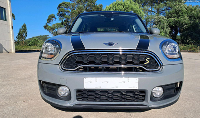 MINI Countryman Mini Countruman plug in Cooper S