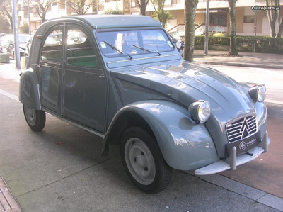 Citroën 2CV AZ (424cc)