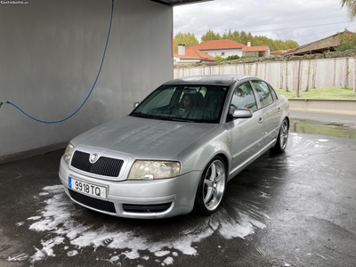 Skoda Superb 1.9tdi 130cv