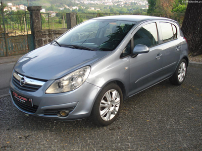 Opel Corsa 1.300 CDTI GPS