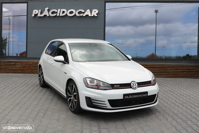 VW Golf 2.0 TSi GTi DSG Performance