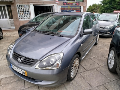 Honda Civic 1.6i   com  Ar condicionado   Bem estimado