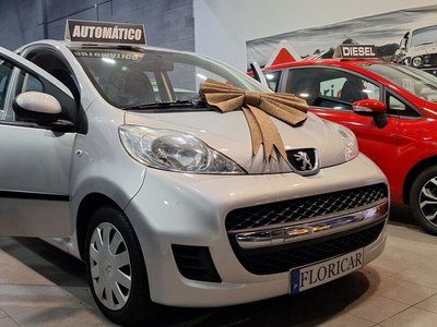 Peugeot 107 1.0 Trendy 2 Tronic