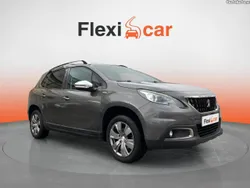 Peugeot 2008 1.2 PureTech Style