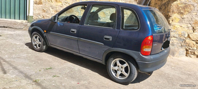 Opel Corsa B 1.2 16v