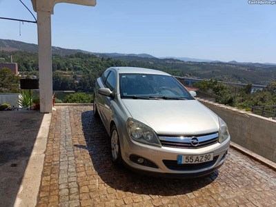 Opel Astra (Astra Gtc)